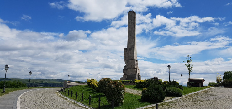 Obeliscul lui Horea, Cloșca și Crișan