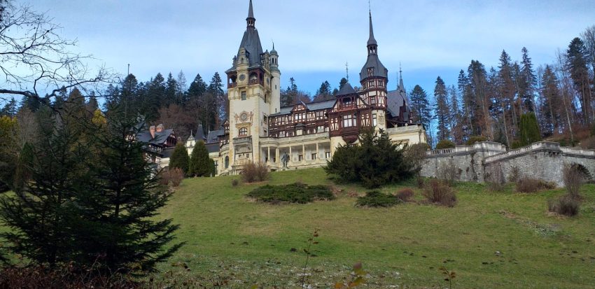 Sinaia: perla Prahovei